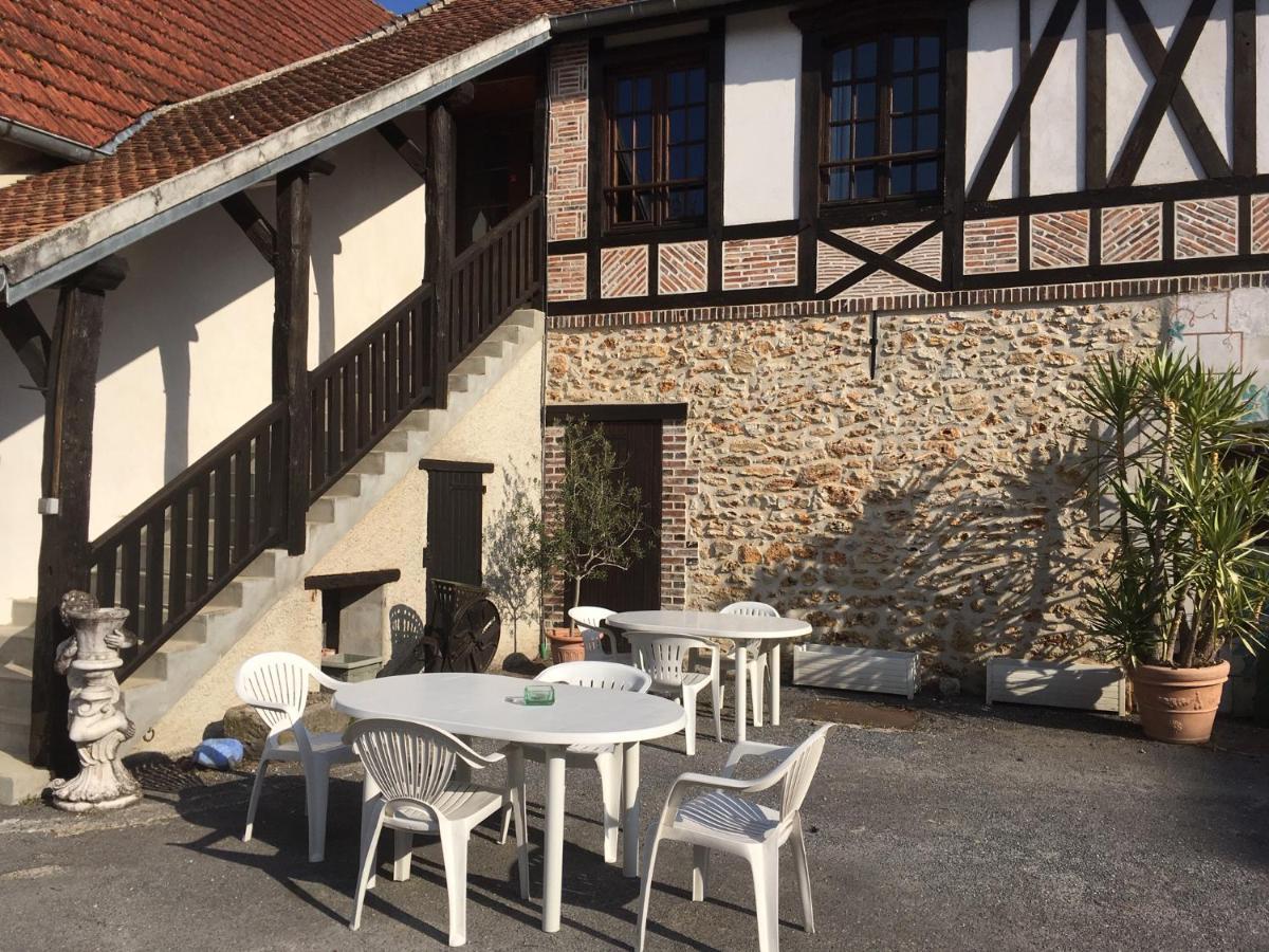 Bed and Breakfast Le Domaine Du Cellier Sézanne Exterior foto